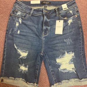 Judy Blue Bermuda Shorts